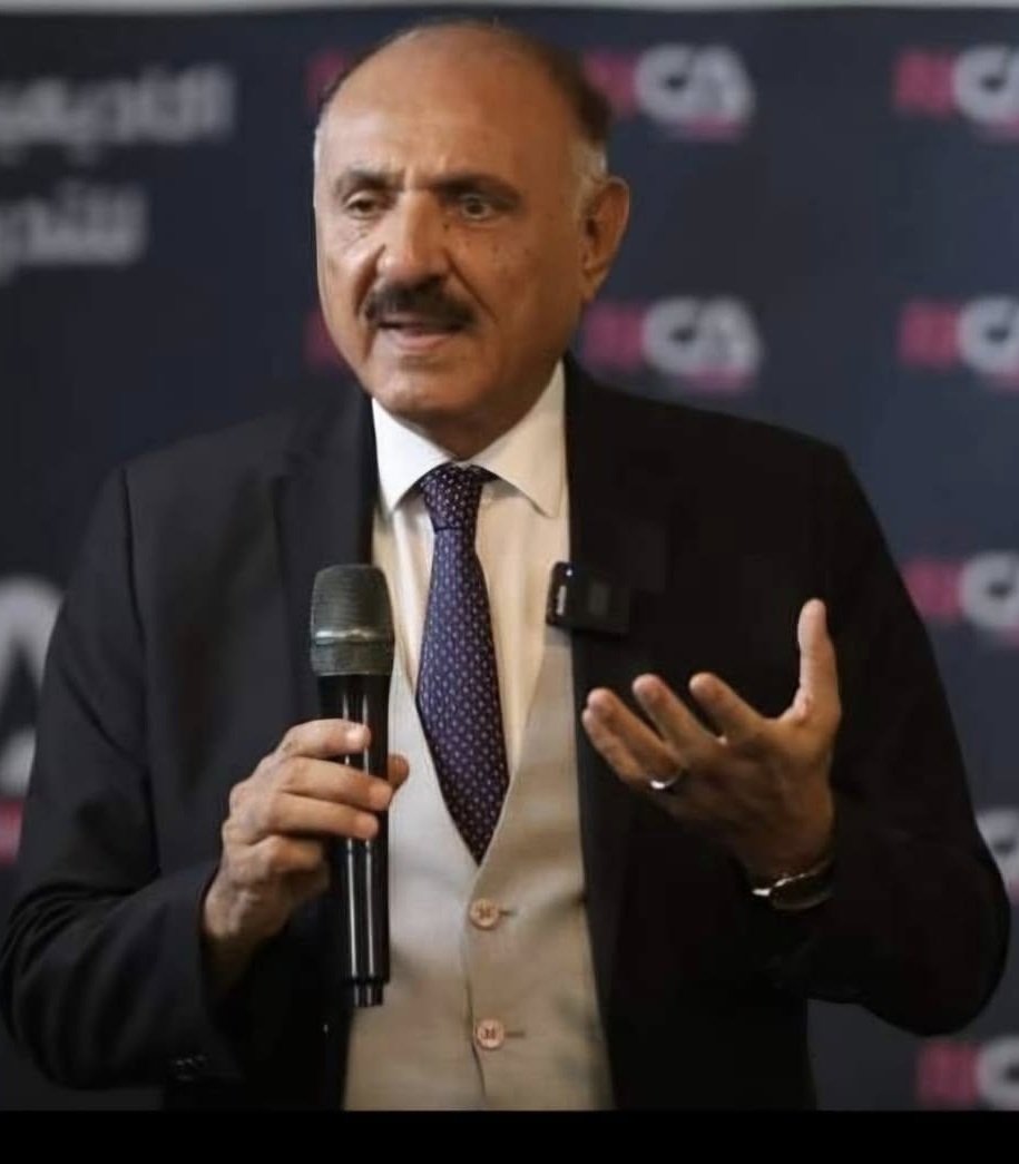 العراق: وزارة تشارك ارزاق الصحف!