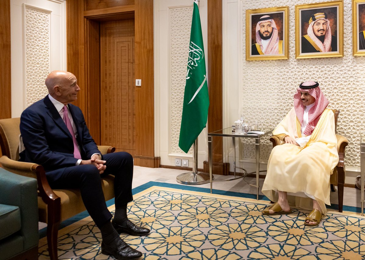 بعد دمشق مبعوث واشنطن يصل الرياض.. باراك: سوريا تدخل مرحلة جديدة والسعودية تقود التوازن الإقليمي