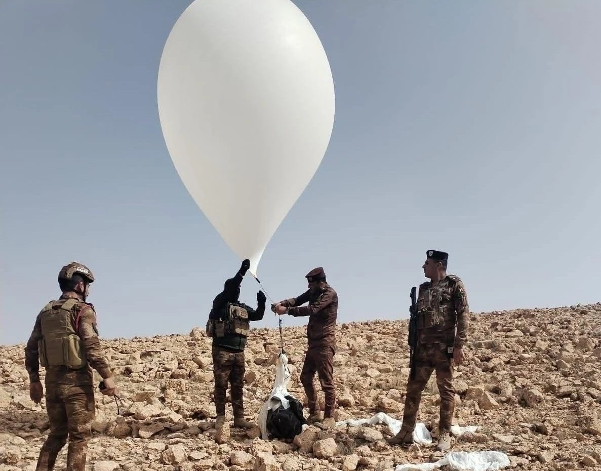 العراق يسقط منطاد مخدرات قبل وصوله إلى الكويت