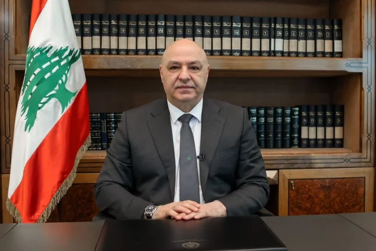 واشنطن تربط وقف النار بنزع سلاح حزب الله.. ولبنان يقترب من مفاوضات حاسمة مع إسرائيل