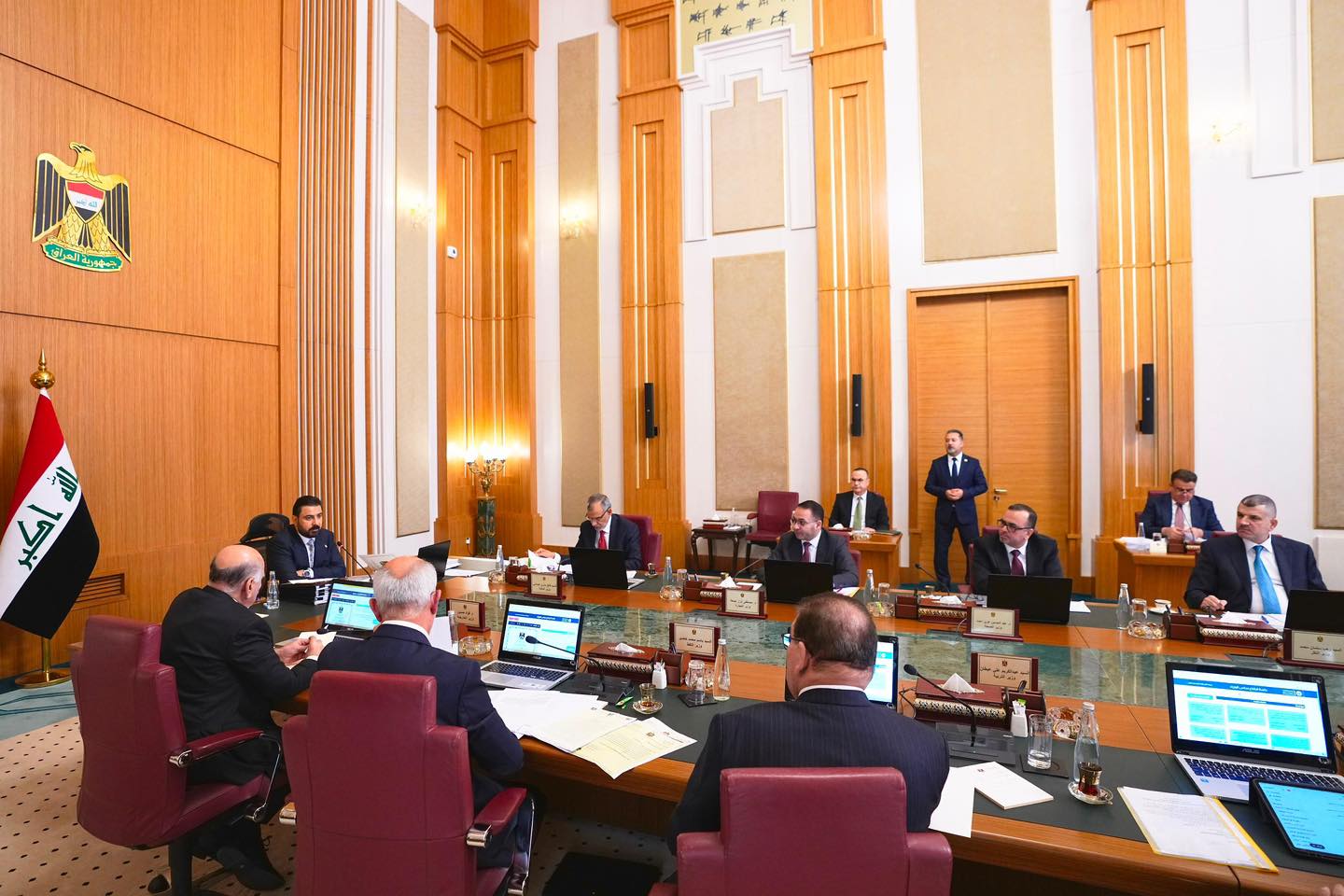 السلاح مقابل الإعمار؟
الرؤية الزيدية لواشنطن: (الوظائف بدل البنادق)