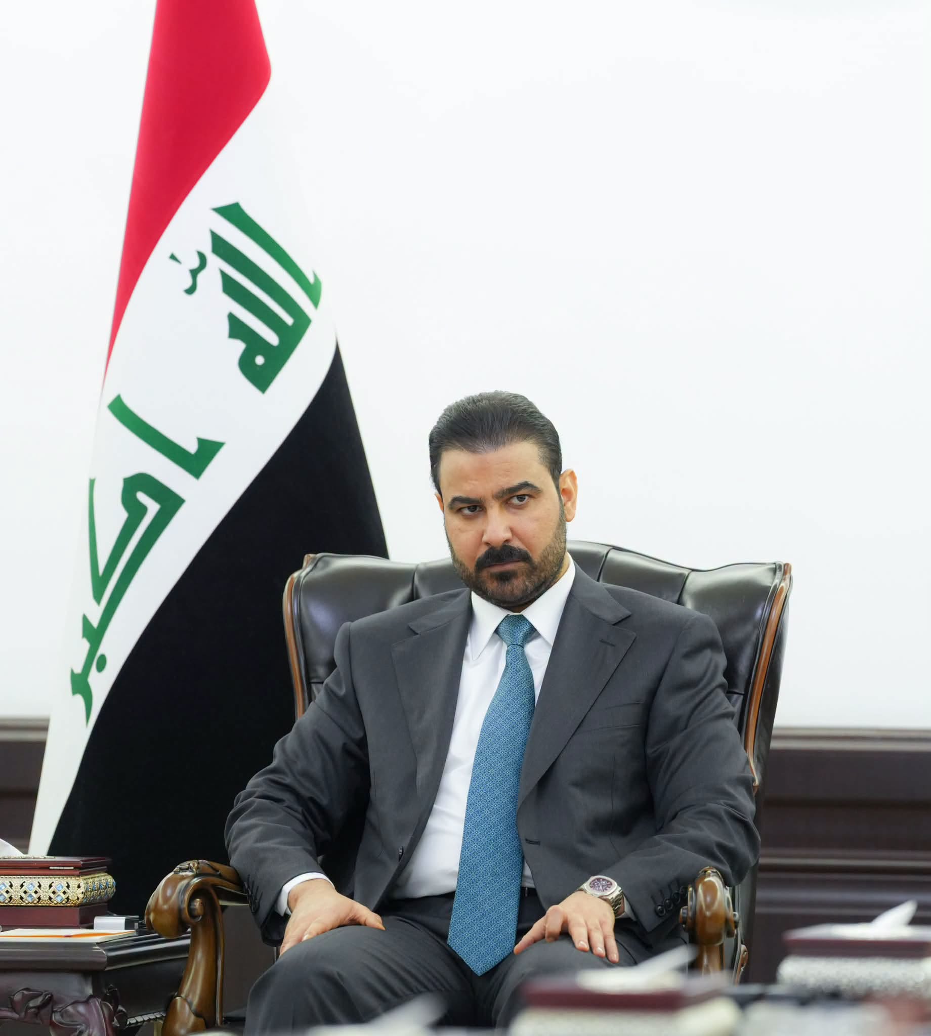 الزيدي: لا حصانة لفاسد والسلاح سيصبح حكراً على الدولة بعد انتهاء المهلة
رئيس الوزراء: شراكة استراتيجية مع واشنطن تقترب والسعودية عمق للعراق وحسم ملفات الإقليم قريب