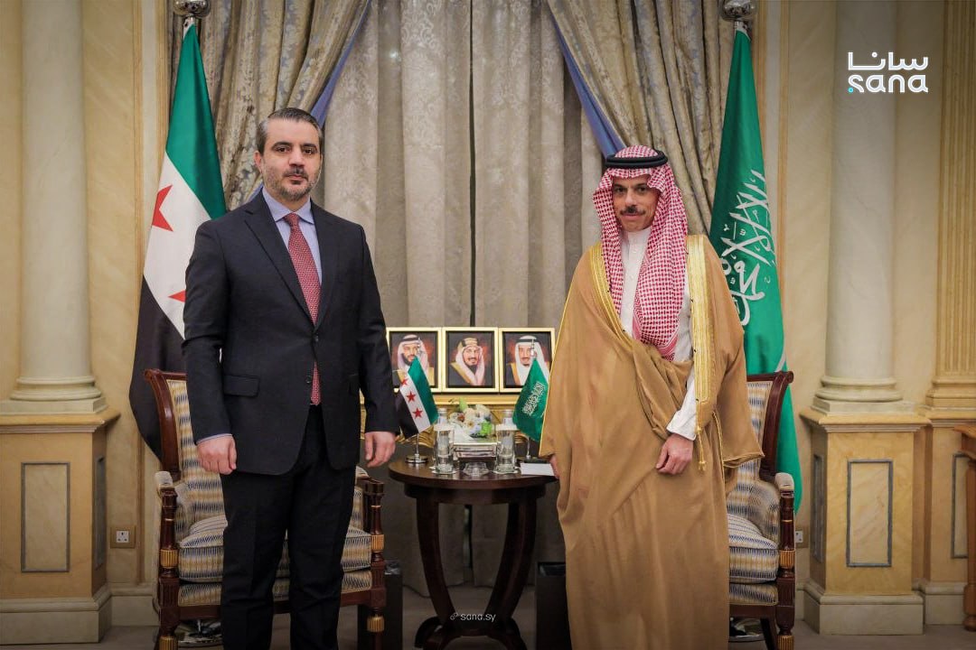 حراك سوري متسارع..
الرياض تعزز الشراكة وواشنطن تمهد لعودة الاستثمارات الأمريكية