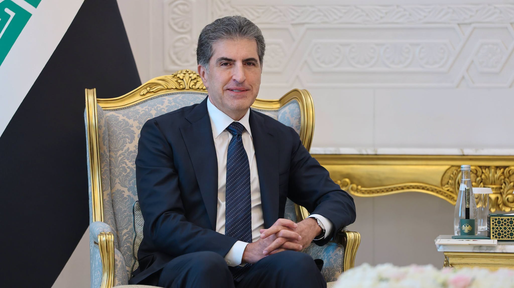 بارزاني يقسم على العزلة..
العراق أمام لحظة الاختيار بين الدولة والفصائل